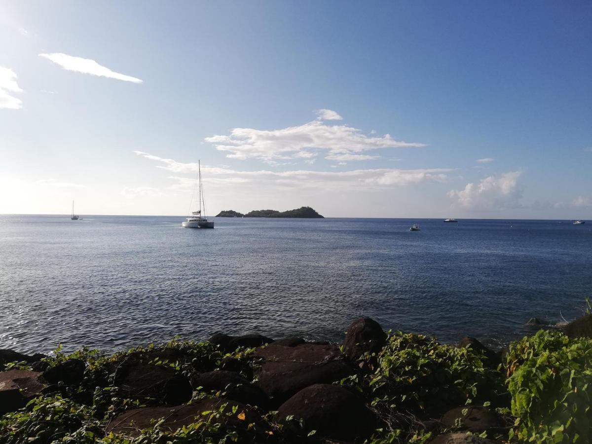 Appartement Avec Vue Sur Mer Bouillante Esterno foto