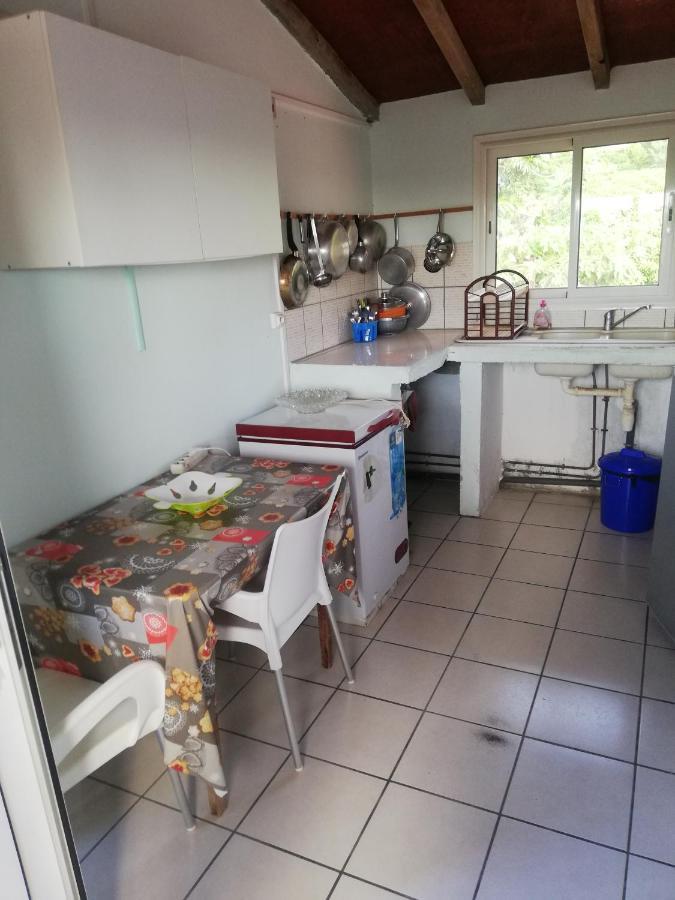 Appartement Avec Vue Sur Mer Bouillante Esterno foto