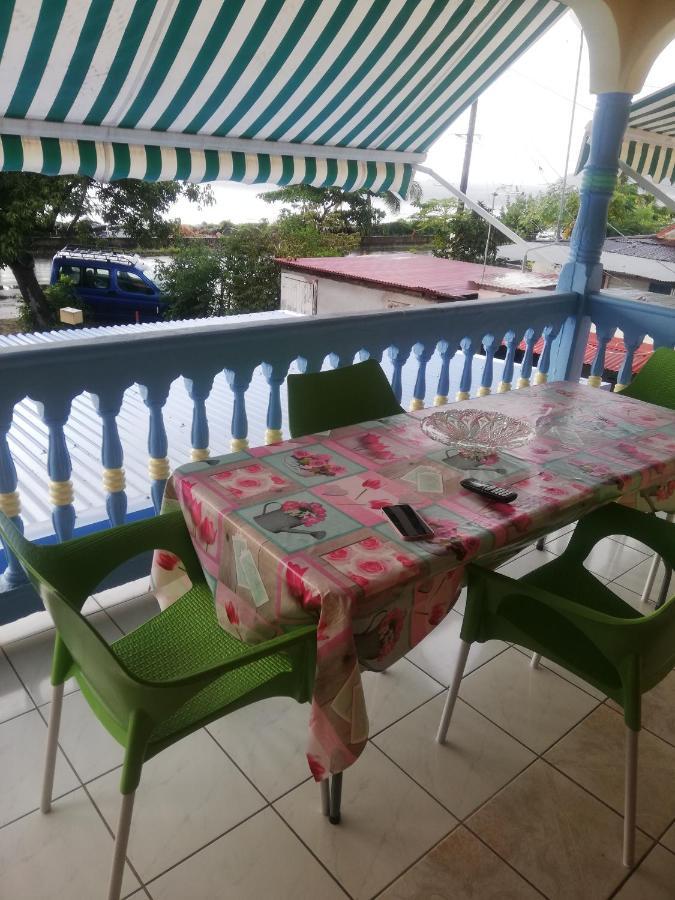 Appartement Avec Vue Sur Mer Bouillante Esterno foto